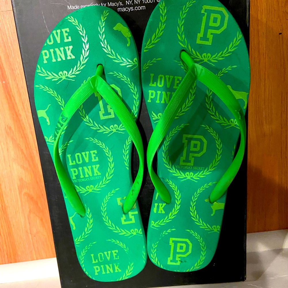 COPY - Pink By VS flip flops